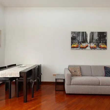 Flat In Citylife Near Metro!-2